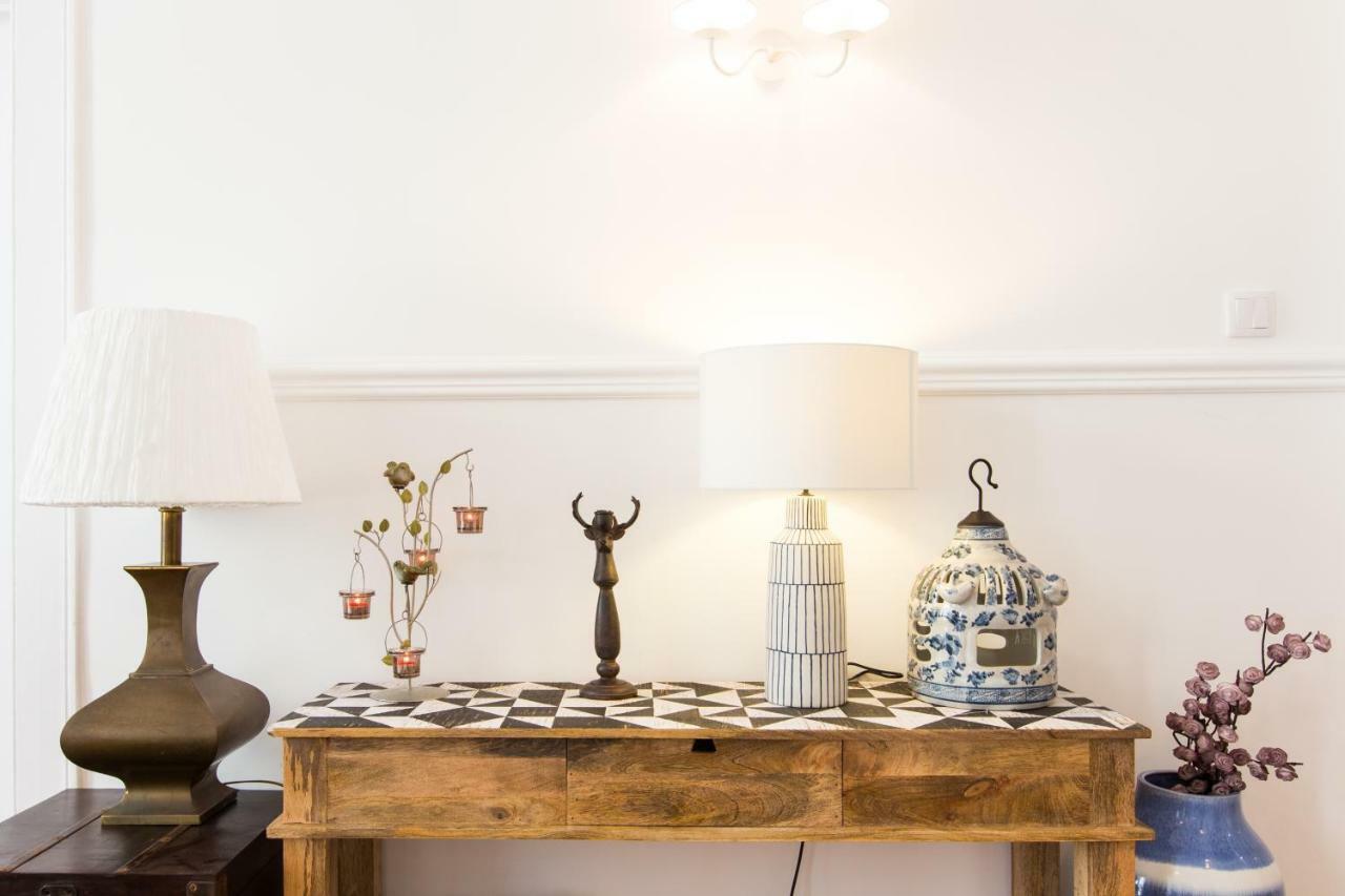 Lisbon Secret & Charming Baixa 4 Bedroom Apartment Exterior photo